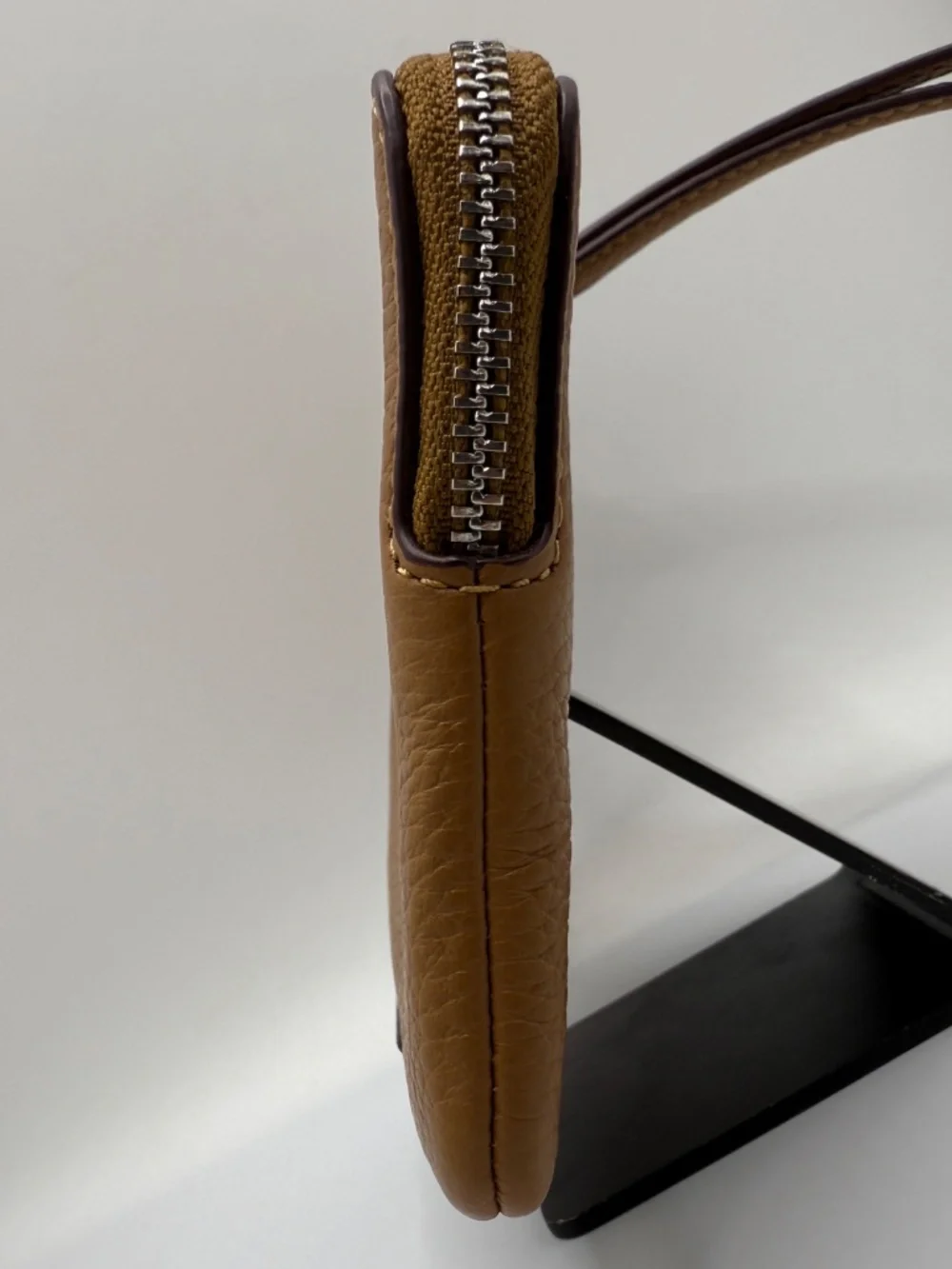 IMPRESSIVE COACH BROWN COACH 1941 LOGO WRISTLET!